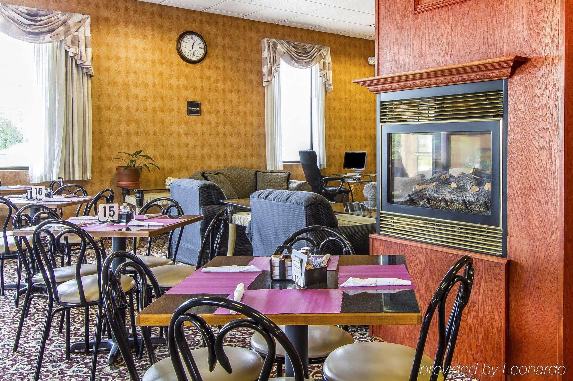 Holiday Inn Express & Suites Waterville - North By Ihg Bagian luar foto